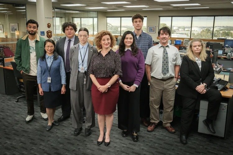 Amazon lança nova versão australiana de The Office com chefe mulher