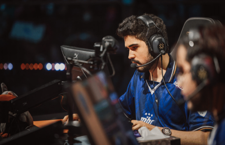 Aspas renova com MIBR e segue no VALORANT em 2026