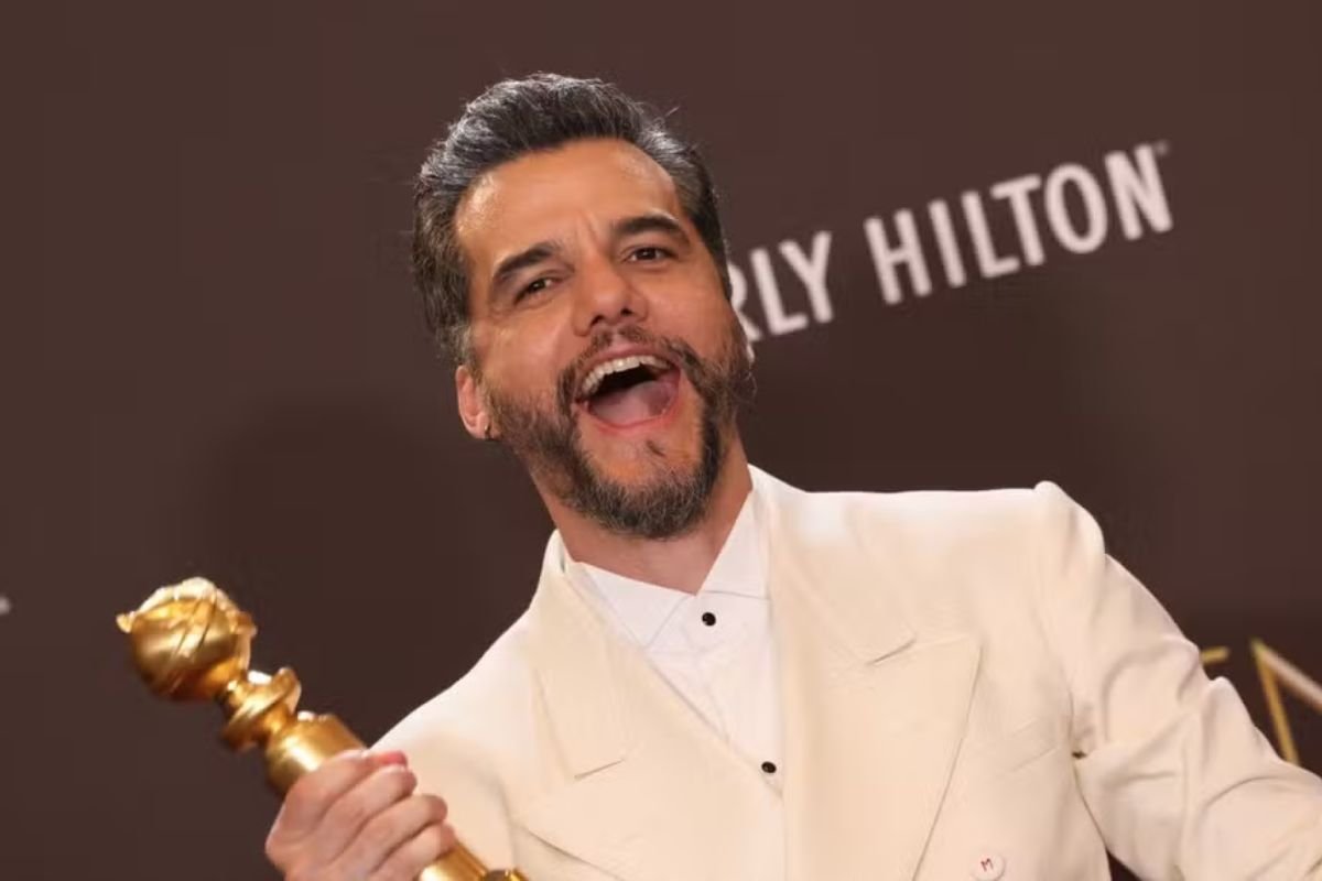 Wagner Moura vence Globo de Ouro e faz história para o Brasil