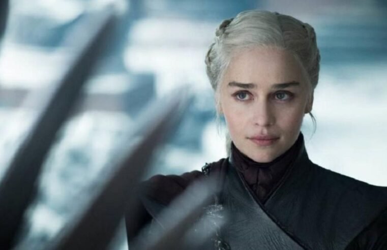 Filme de Game of Thrones avança na Warner