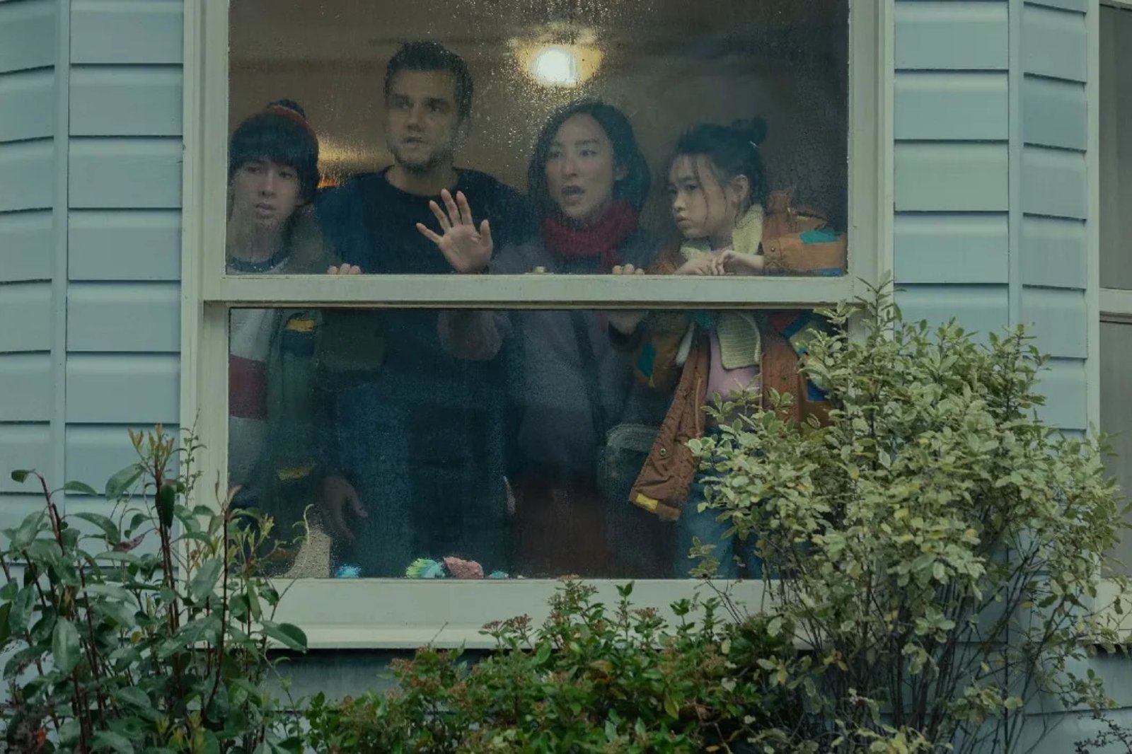 Thriller sci-fi com Wagner Moura estreia na Netflix em agosto