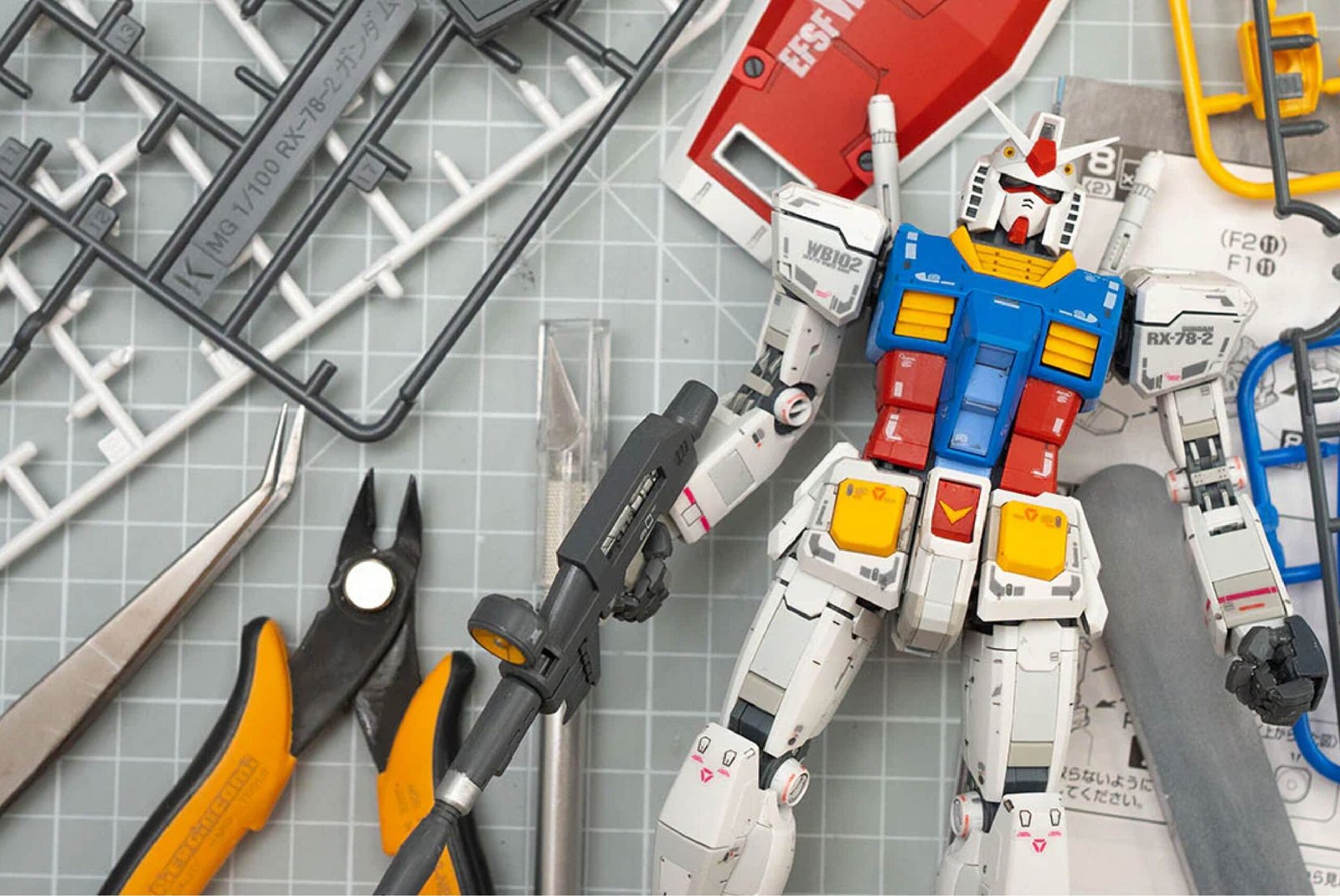 Gunpla, monte o seu Gundam de plástico