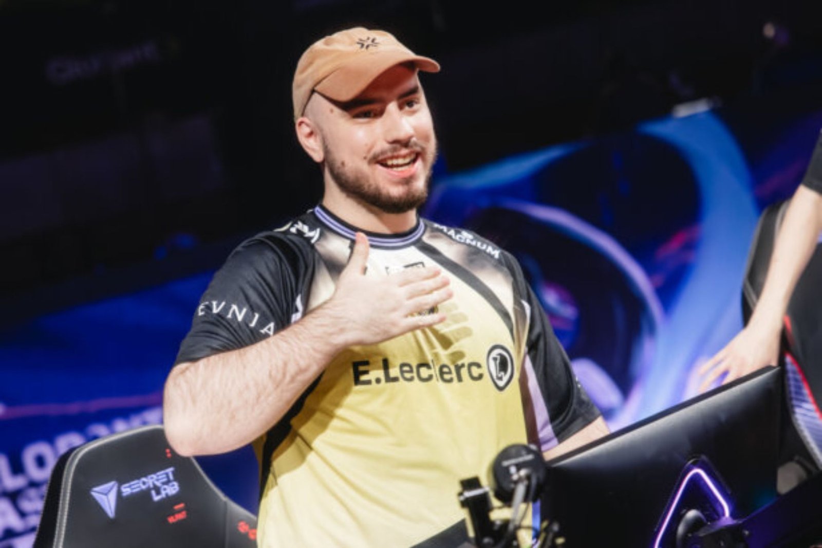 Riot promete mudança no VCT após reclamação de Derke