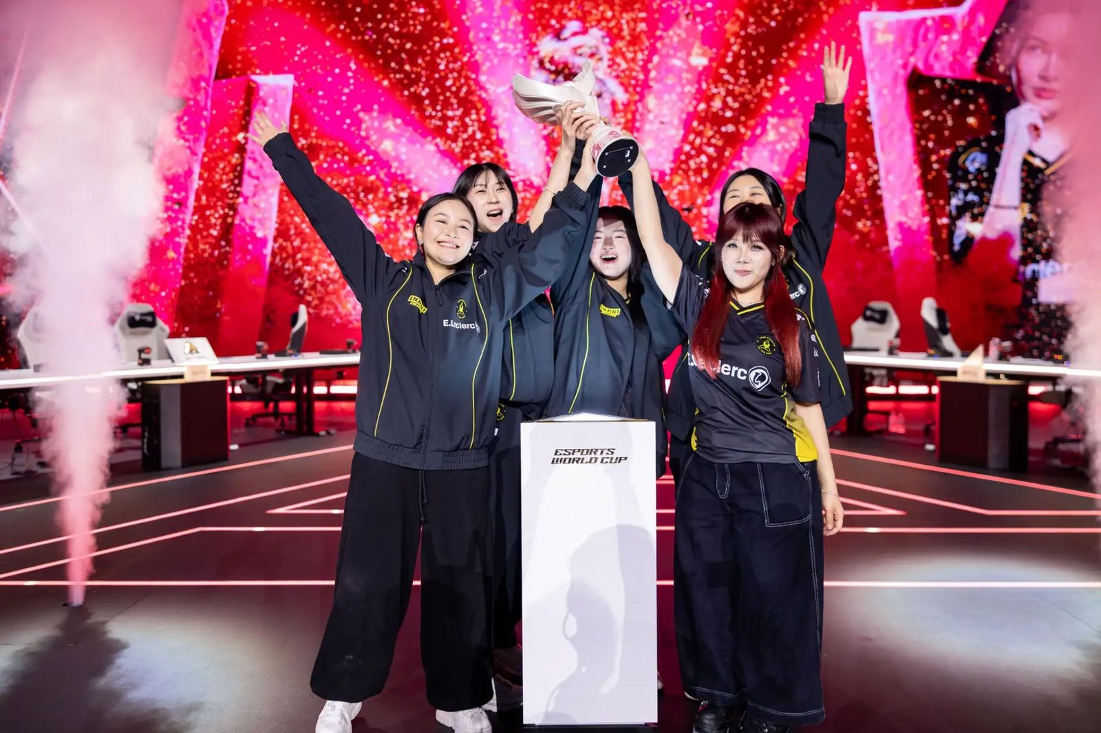 Team Vitality vence Natus Vincere e conquista bicampeonato do MLBB Women’s International na EWC 2026