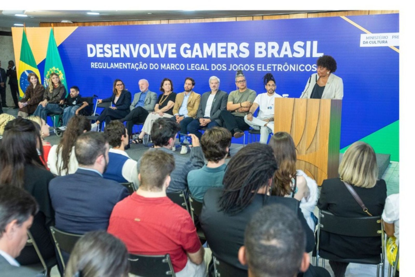 Governo regulamenta setor de games e anuncia R$ 200 milhões para inovação